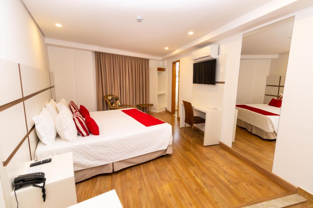 Granlago Hotel Pouso Alegre Buitenkant foto