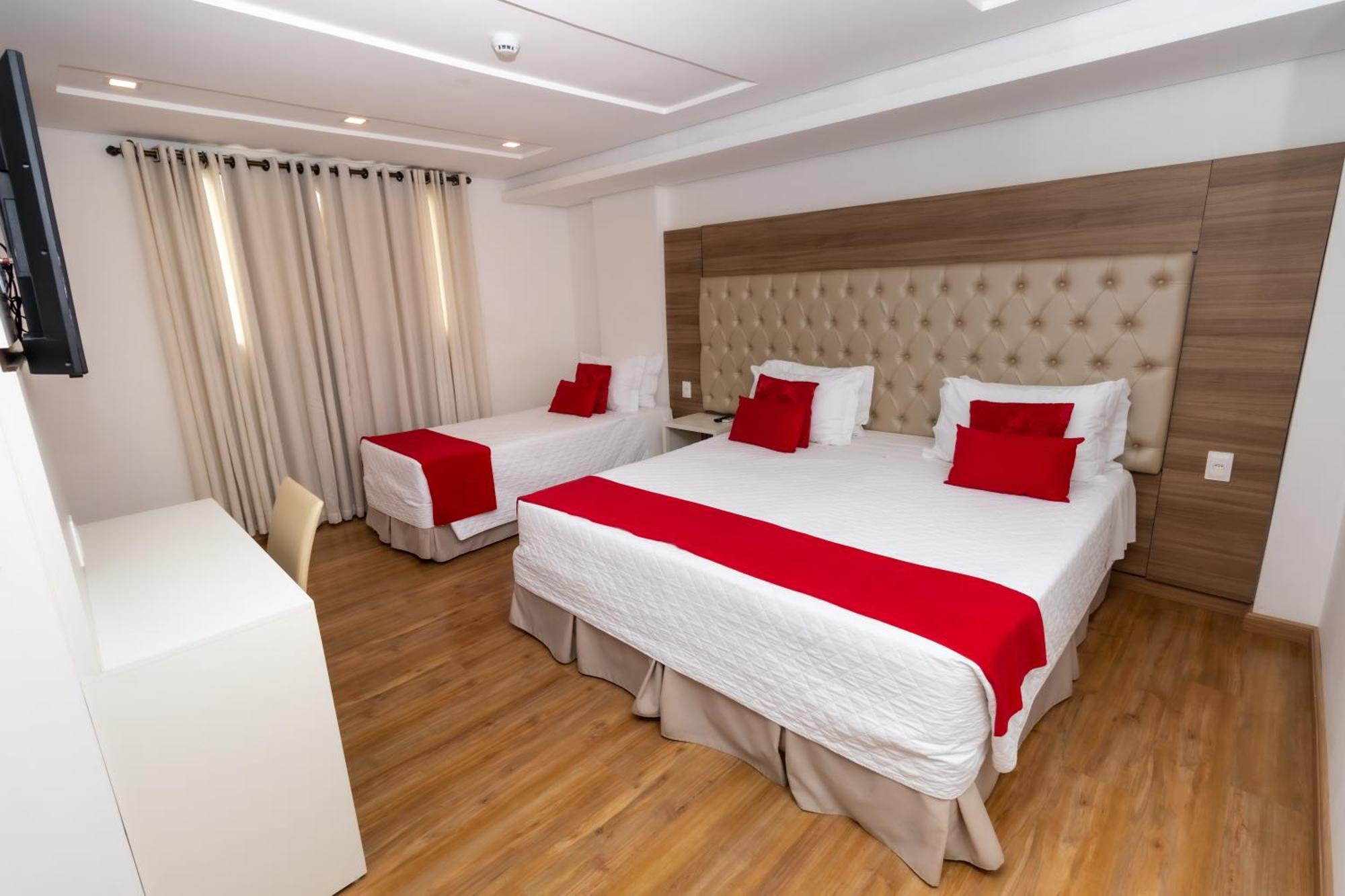 Granlago Hotel Pouso Alegre Buitenkant foto
